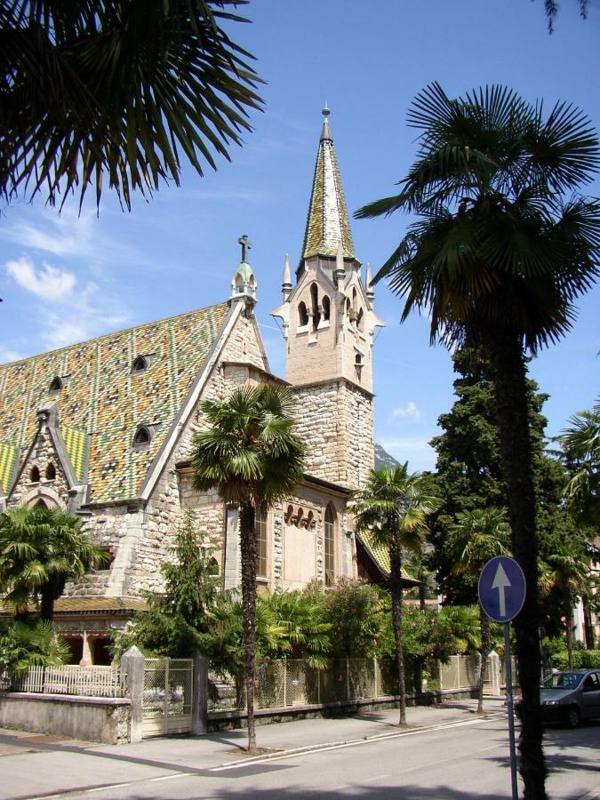 Dimora Storica Caproni Διαμέρισμα Arco Εξωτερικό φωτογραφία
